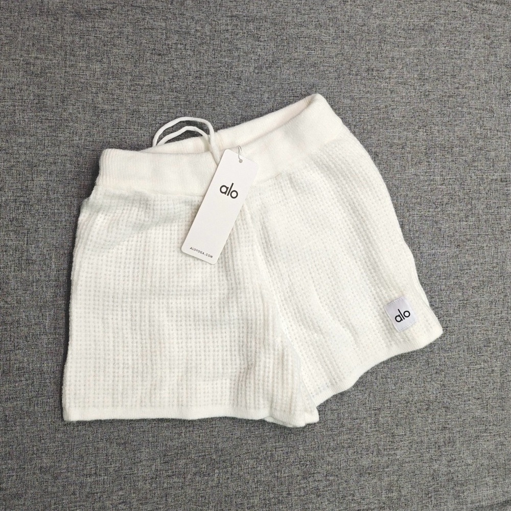 ALO Yoga Women's Knit Shorts